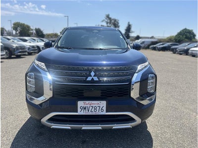 2024 Mitsubishi Outlander SE Sport Utility 4D