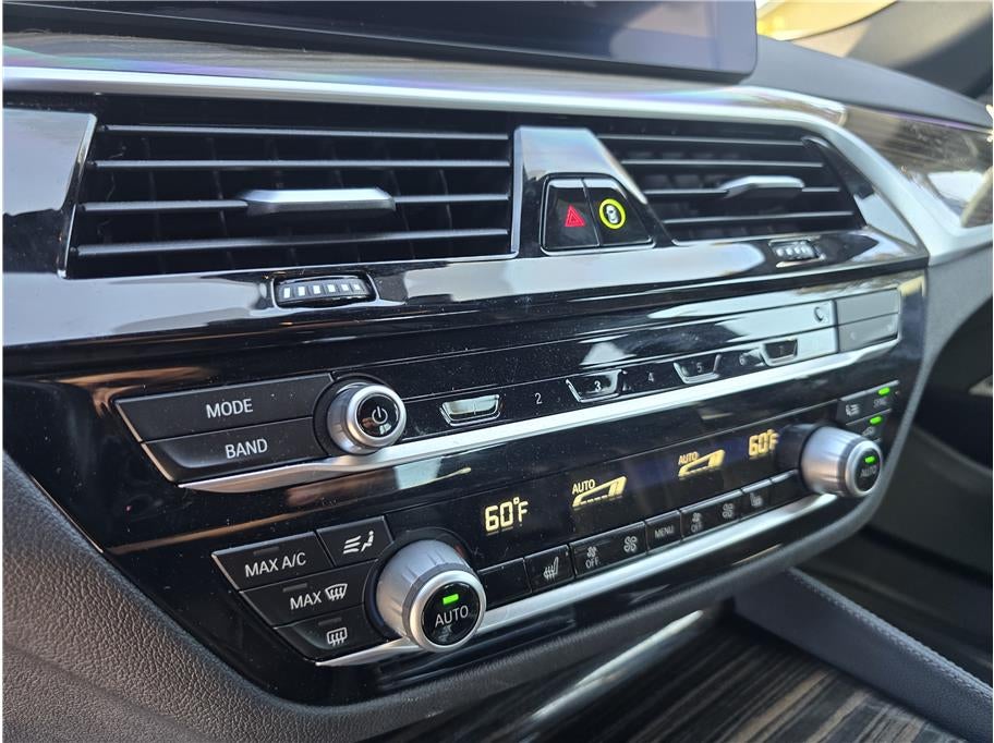 2021 BMW 5 Series 540i Sedan 4D