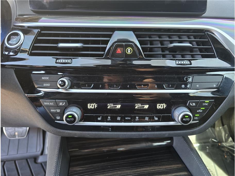 2021 BMW 5 Series 540i Sedan 4D