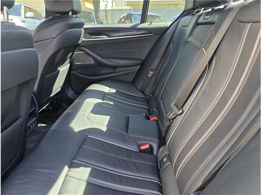 2021 BMW 5 Series 540i Sedan 4D