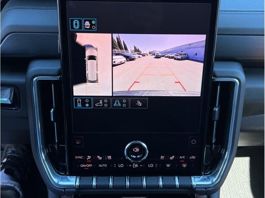 2025 GMC Yukon XL Denali Sport Utility 4D