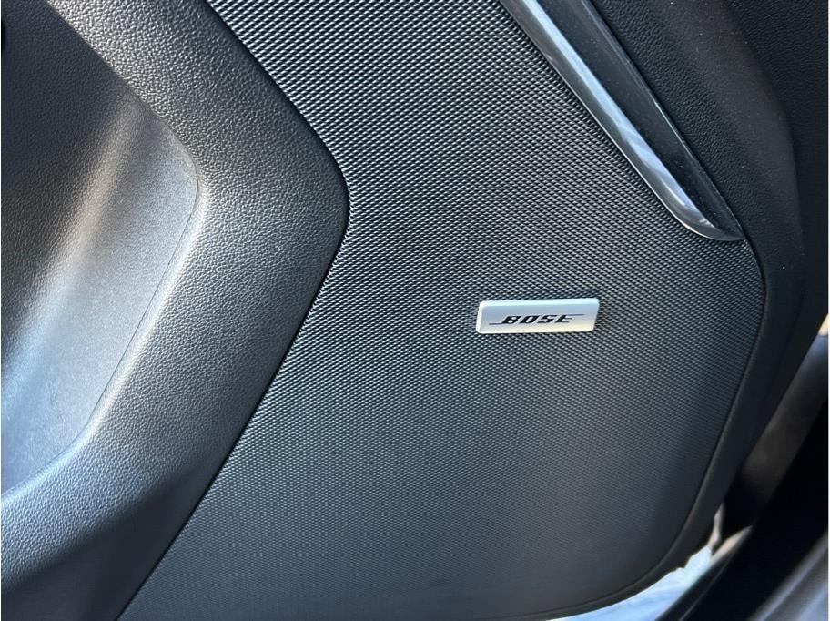 2025 GMC Yukon XL Denali Sport Utility 4D