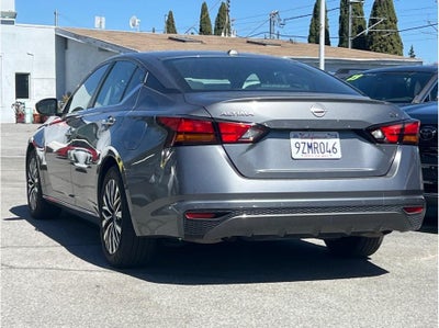 2024 Nissan Altima 2.5 SV Sedan 4D