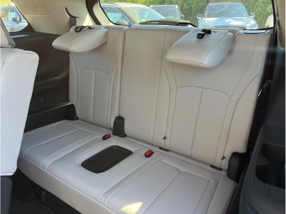 2026 INFINITI QX60 LUXE Sport Utility 4D
