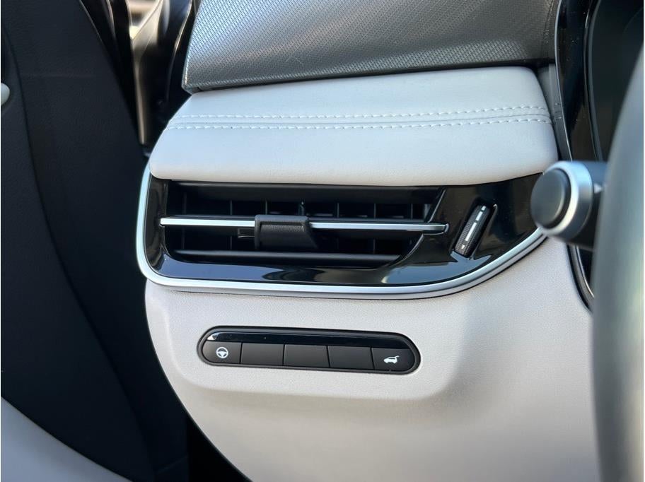 2026 INFINITI QX60 LUXE Sport Utility 4D
