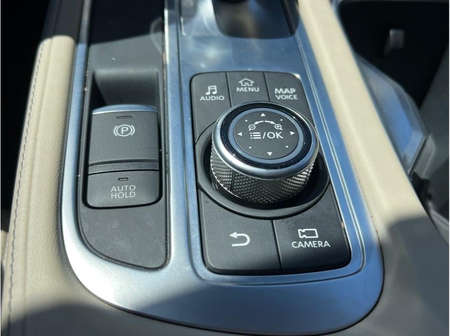 2023 INFINITI QX60 LUXE Sport Utility 4D
