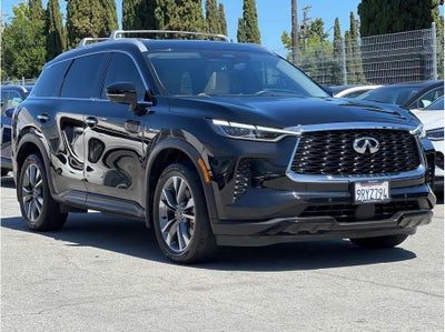 2023 INFINITI QX60 LUXE Sport Utility 4D