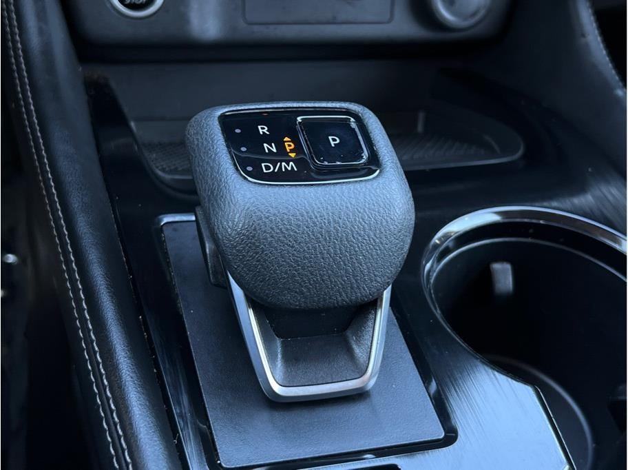2021 Nissan Rogue SL Sport Utility 4D