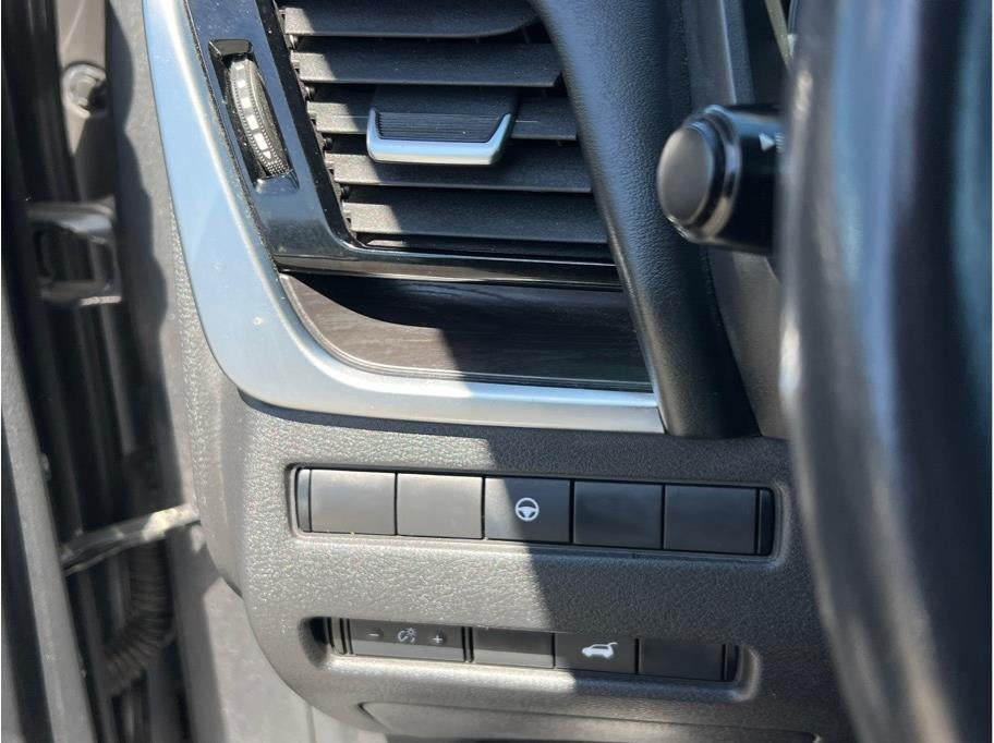 2021 Nissan Rogue SL Sport Utility 4D