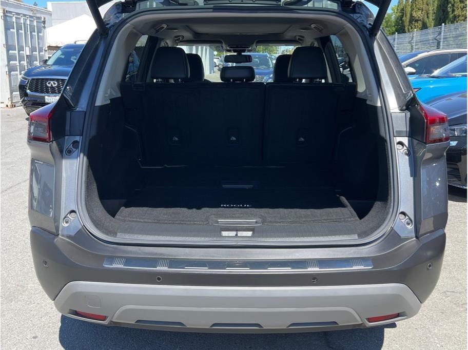 2021 Nissan Rogue SL Sport Utility 4D