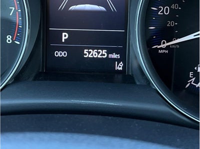 2021 Toyota C-HR XLE Sport Utility 4D