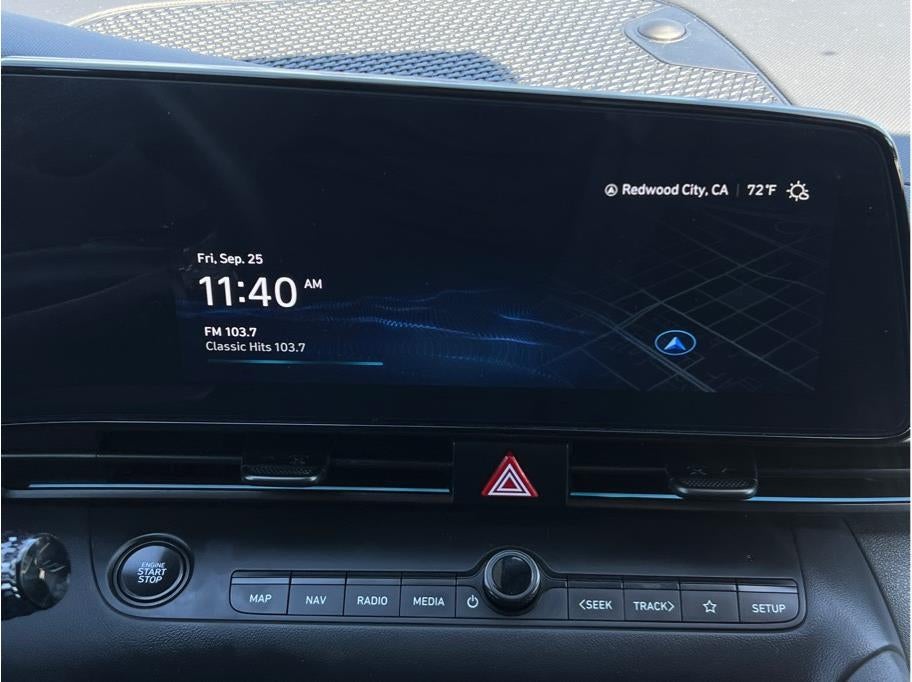 2025 Hyundai ELANTRA HYBRID SEL Sport HEV Sedan 4D