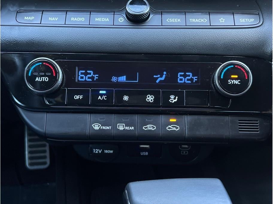 2025 Hyundai ELANTRA HYBRID SEL Sport HEV Sedan 4D