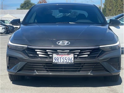 2025 Hyundai ELANTRA HYBRID SEL Sport HEV Sedan 4D