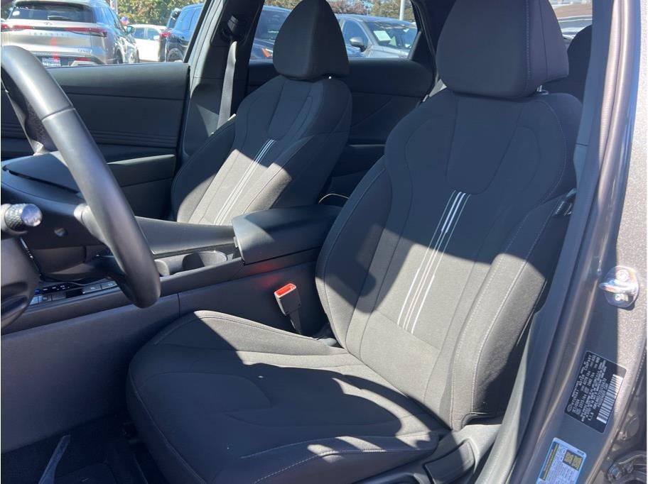 2025 Hyundai ELANTRA HYBRID SEL Sport HEV Sedan 4D