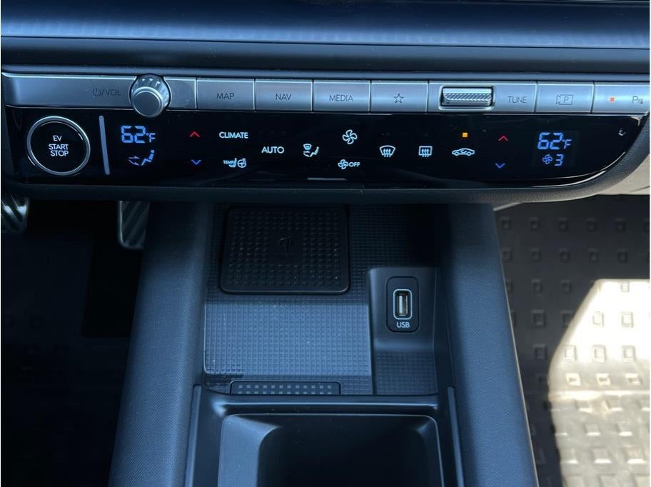 2025 Hyundai IONIQ 6 Limited Sedan 4D