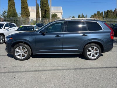 2019 Volvo XC90 T8 Momentum Sport Utility 4D