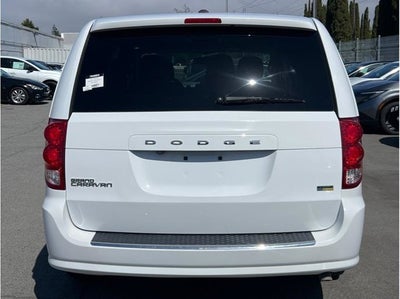 2017 Dodge Grand Caravan Passenger SE Minivan 4D