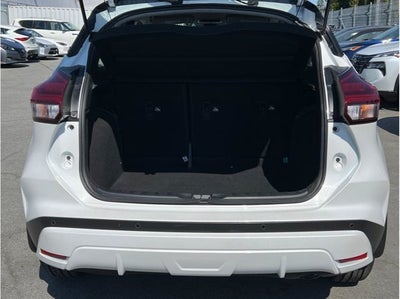 2023 Nissan Kicks SR Sport Utility 4D