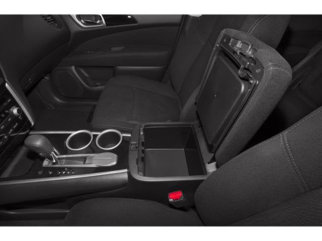 2015 Nissan Pathfinder SL Sport Utility 4D
