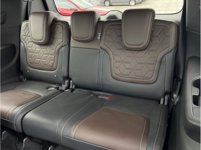 2025 Nissan Armada Platinum Sport Utility 4D