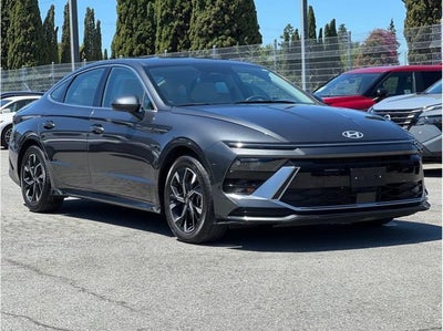 2024 Hyundai SONATA SEL Sedan 4D