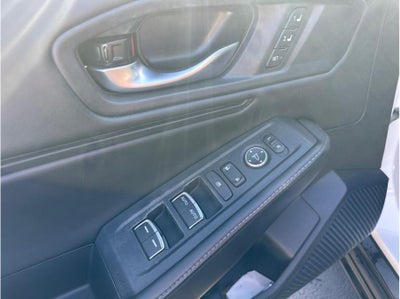 2025 Honda Accord Hybrid Sport-L Sedan 4D