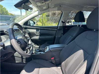 2024 Hyundai TUCSON SEL Sport Utility 4D