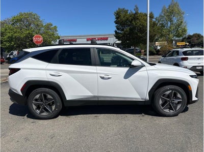 2026 Hyundai TUCSON SEL FWD