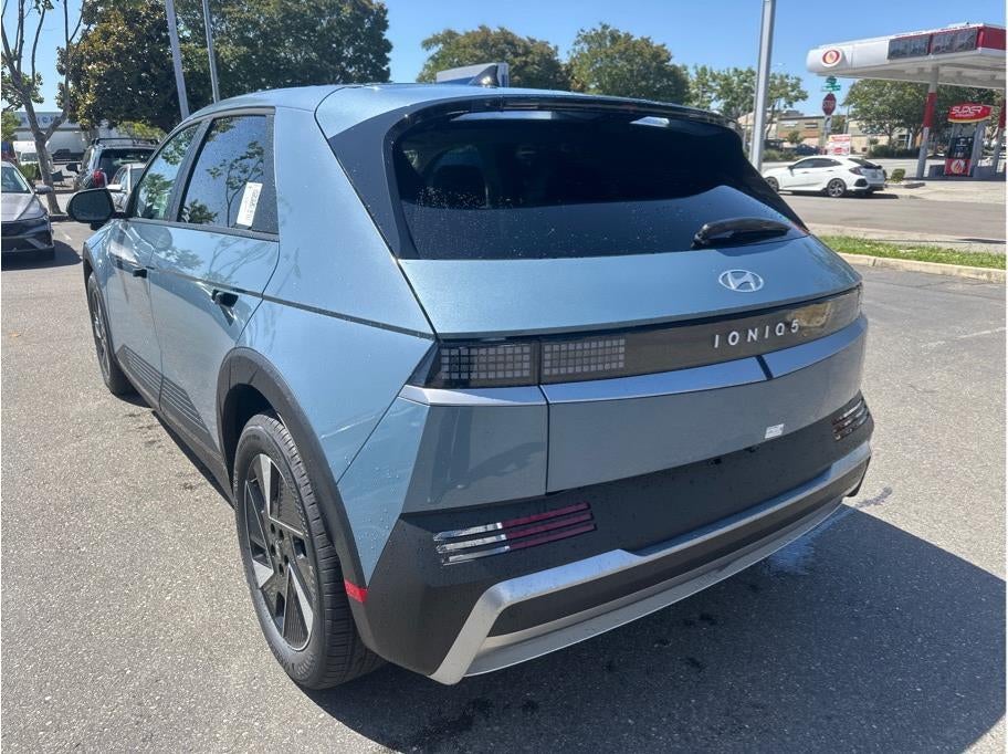 2026 Hyundai IONIQ 5 SEL