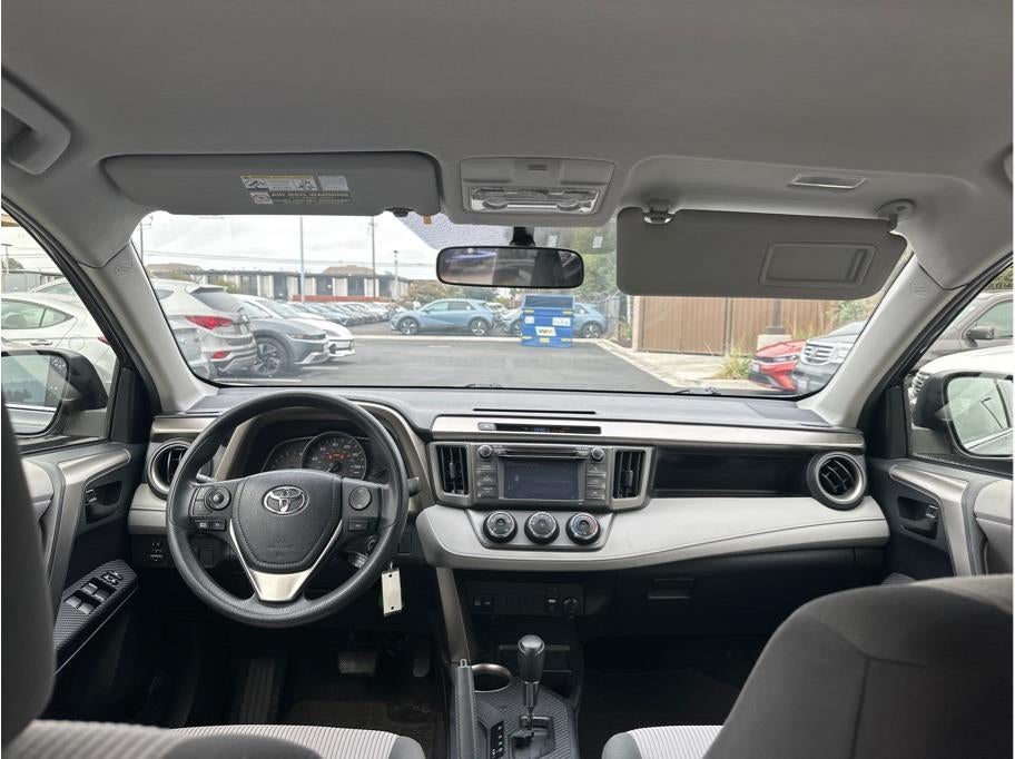 2013 Toyota RAV4 LE Sport Utility 4D