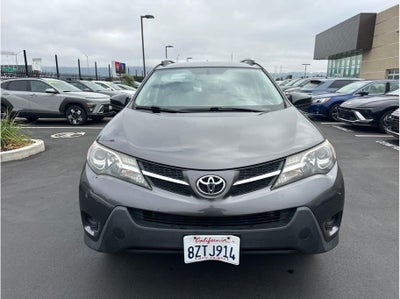 2013 Toyota RAV4 LE Sport Utility 4D