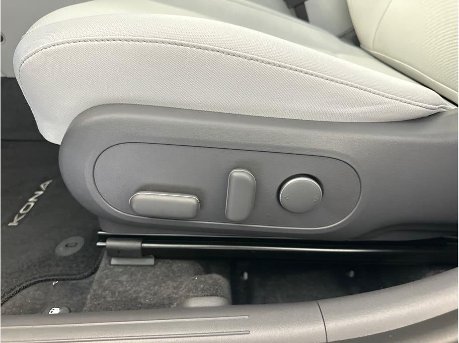 2025 Hyundai KONA SEL Sport Utility 4D