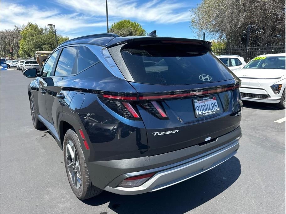 2025 Hyundai TUCSON HYBRID SEL Convenience Sport Utility 4D
