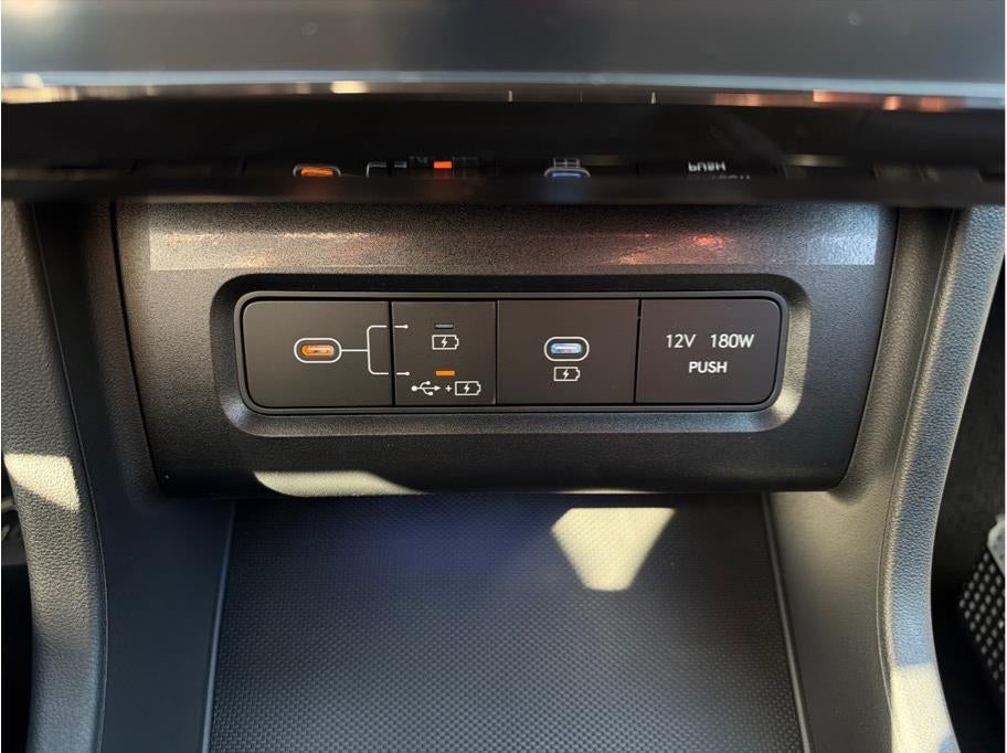 2026 Hyundai TUCSON PLUG-IN HYBRID Limited