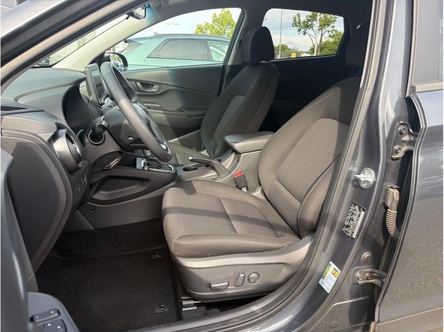 2023 Hyundai KONA SEL Sport Utility 4D