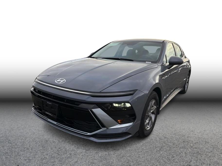 2026 Hyundai Sonata SE's photo