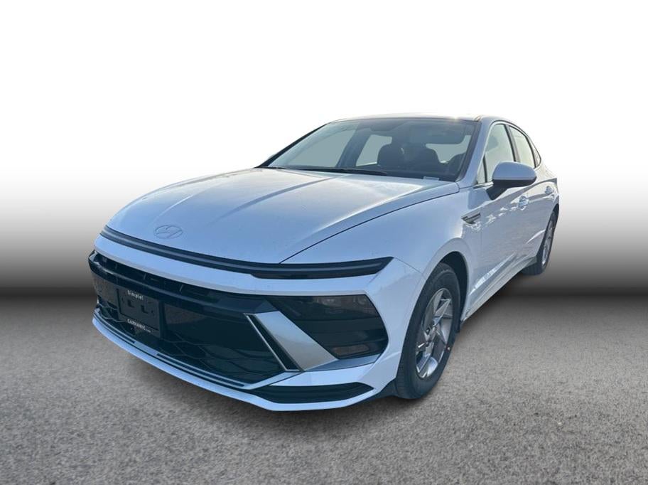 2026 Hyundai Sonata SE's photo