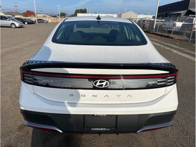 2026 Hyundai SONATA SE