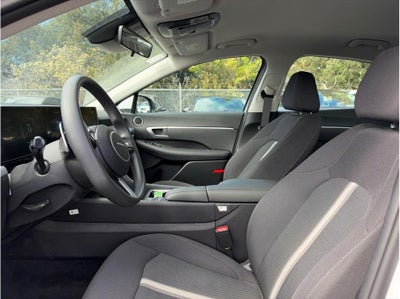 2026 Hyundai SONATA HYBRID Blue Sedan 4D