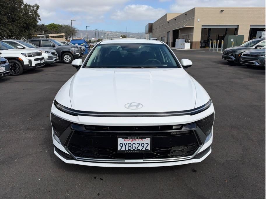 2026 Hyundai SONATA HYBRID Blue Sedan 4D