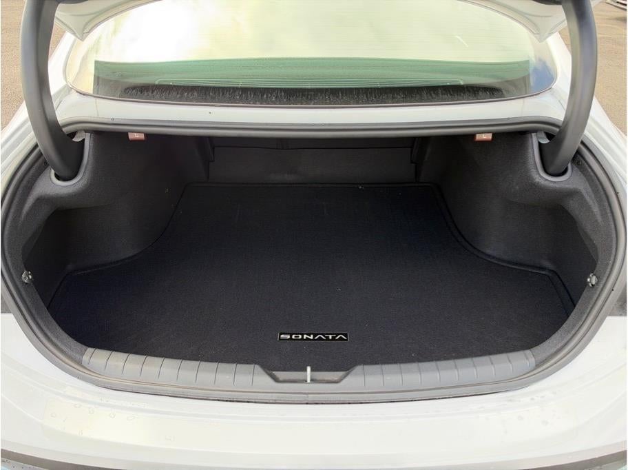 2026 Hyundai SONATA HYBRID Blue Sedan 4D