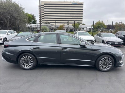 2026 Hyundai SONATA HYBRID Limited