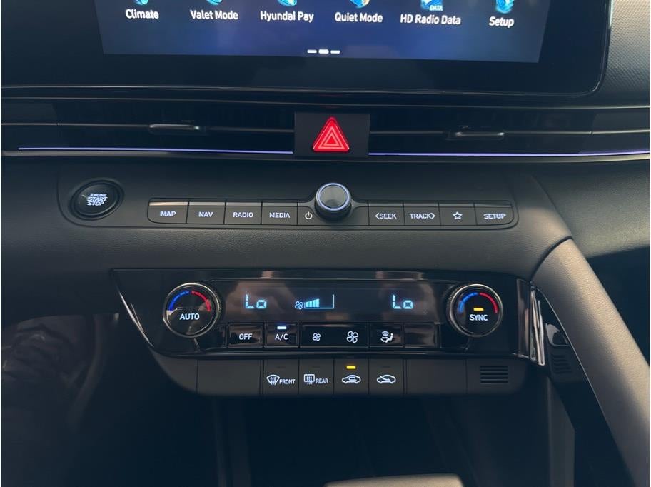 2025 Hyundai ELANTRA HYBRID SEL Sport HEV Sedan 4D