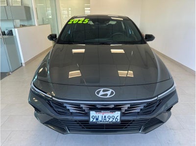 2025 Hyundai ELANTRA HYBRID SEL Sport HEV Sedan 4D