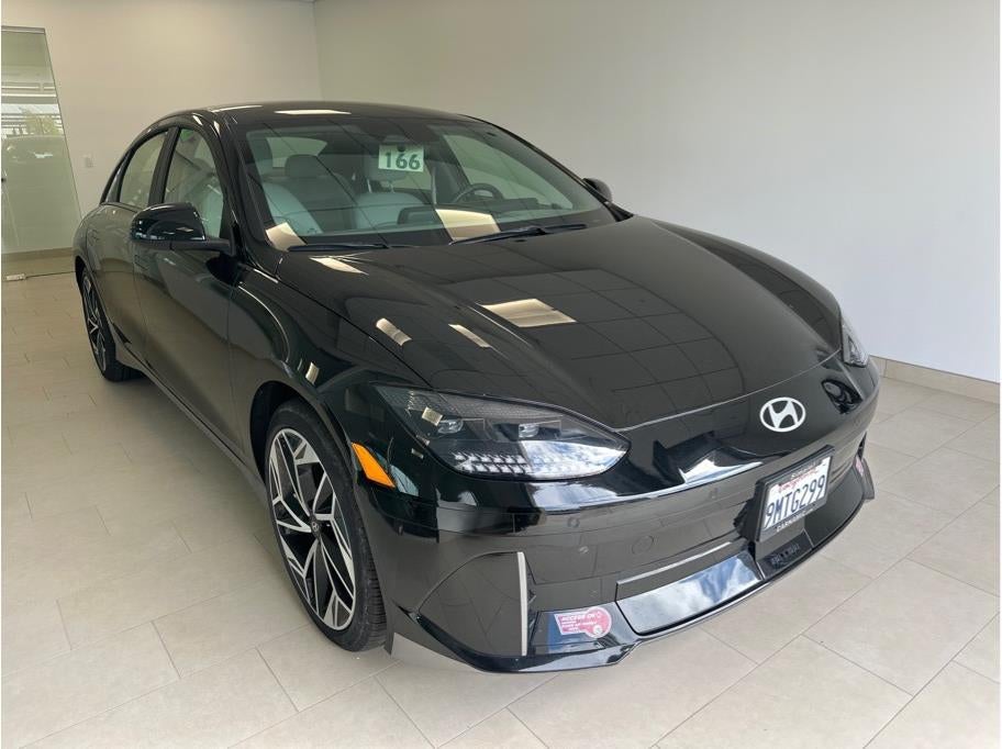 2024 Hyundai IONIQ 6 SEL Sedan 4D
