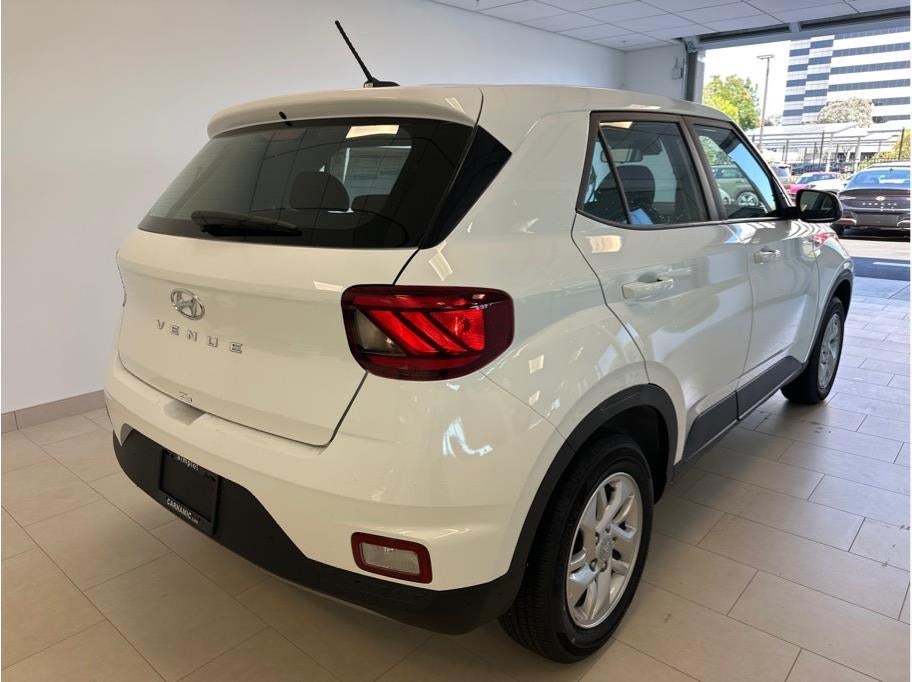 2026 Hyundai VENUE SE Sport Utility 4D