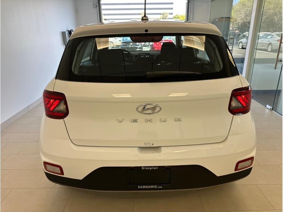 2026 Hyundai VENUE SE Sport Utility 4D