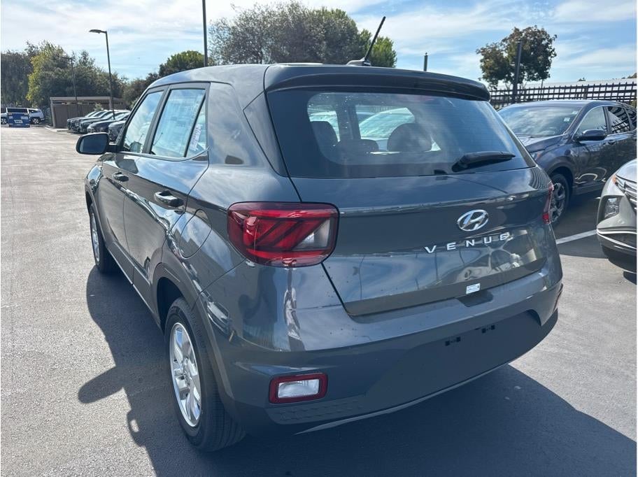 2026 Hyundai VENUE SE Sport Utility 4D