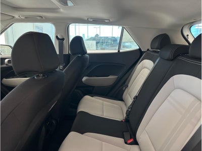 2025 Hyundai VENUE SEL Sport Utility 4D